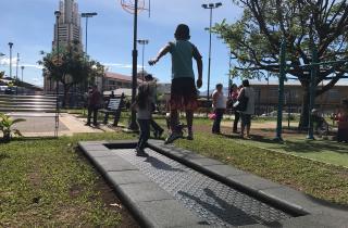 Trampolines y barras para calistenia 