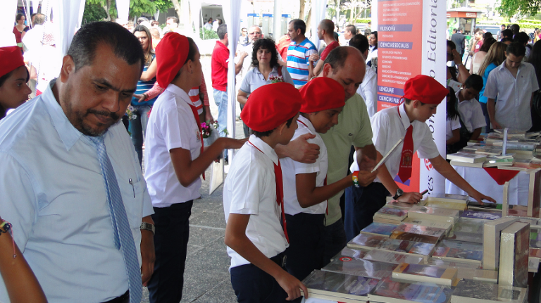 Del 13 al 19 de marzo la ciudad de las flores se vestirá de arte y cultura para albergar la Feria Internacional del Libro Universitario 2017 (Filu),