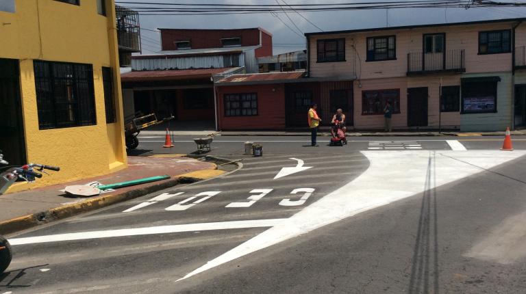 Cambio en sentido de vía en Avenida 12