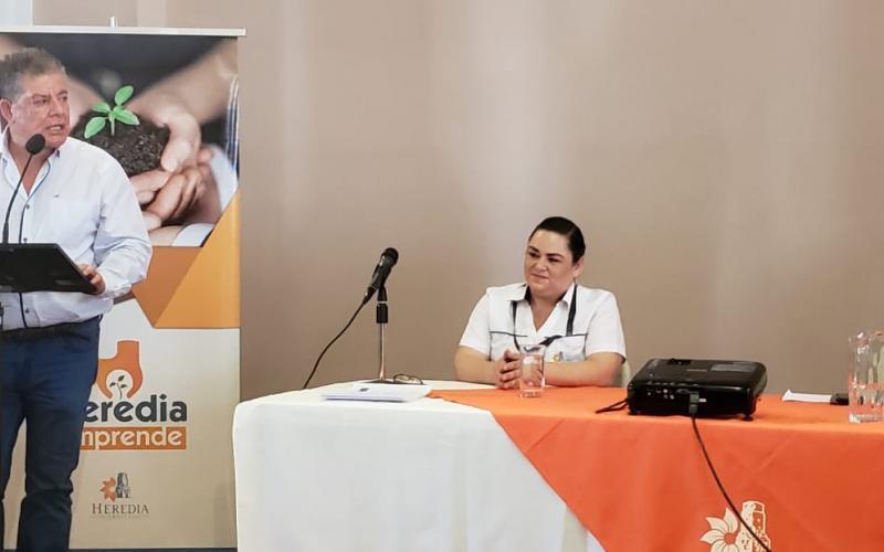 Plan de Negocios, Heredia Emprende