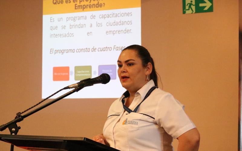 Heredia Emprende - Graduación Plan de Negocios 