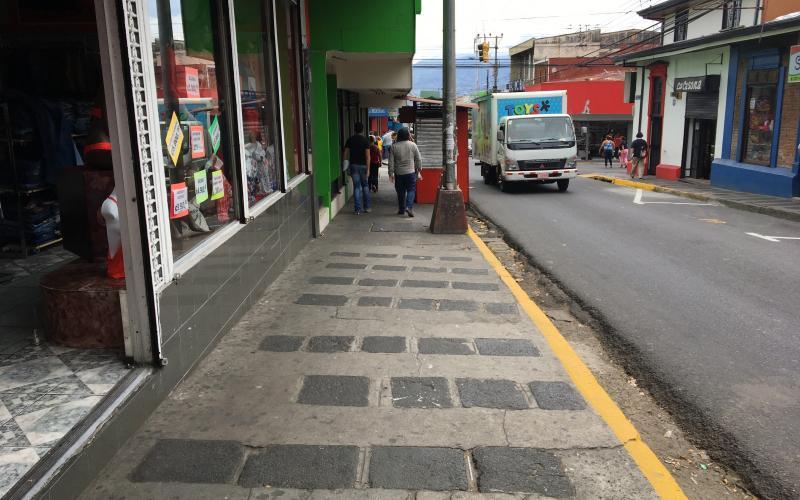 La Municipalidad de Heredia se encuentra actualmente realizando la construcción de un corredor de accesibilidad que cumple estrictamente con lo estipulado en la Ley 7600: Igualdad de Oportunidades para Personas con Discapacidad.