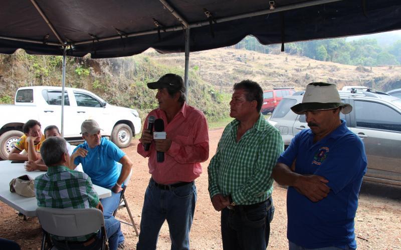 El Gobierno Local realizó la construcción total de un puente en la comunidad de San Rafael de Vara Blanca, en el sector de La Legua, con una inversión de 204 millones de colones . 