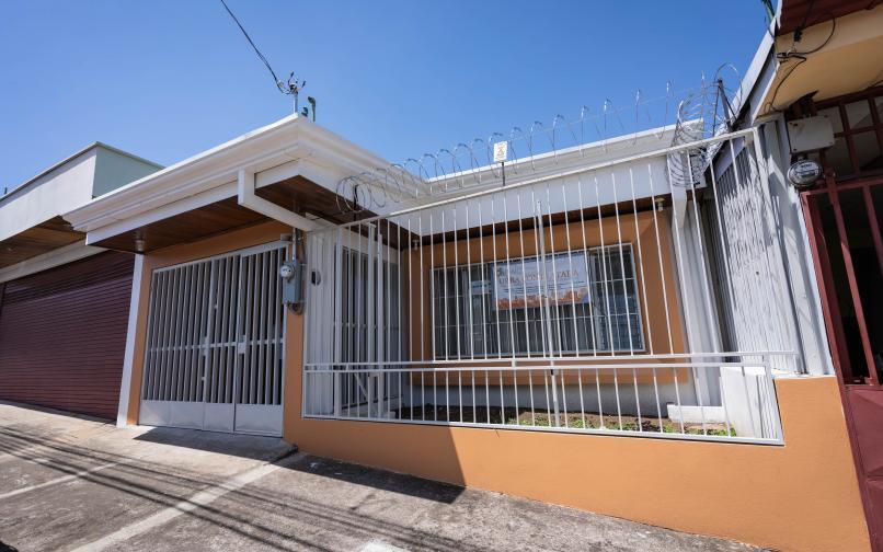 Remodelación, Mejoras y Acabados de la Casa de la Mujer de Mercedes Sur 