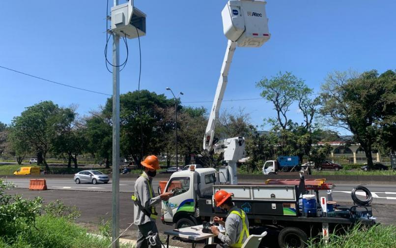 Cámaras buscan frenar asaltos y bajonazos en la General Cañas