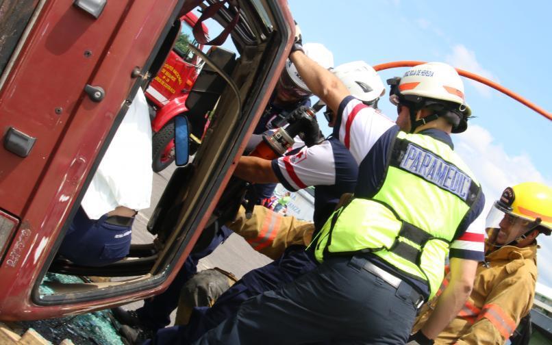  ​La Unidad Técnica de Gestión del Riesgo Vial y la Sección de Programas Preventivos de la Municipalidad de Heredia en coordinación con el Programa Integral de Mercadeo Agropecuario, PIMA realizaron de forma exitosa el III Simulacro de Gestión del Riesgo Vial abierto al público. 